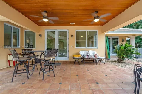 7225 Gleneagle Drive Miami Lakes FL 33014