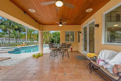 7225 Gleneagle Drive Miami Lakes FL 33014