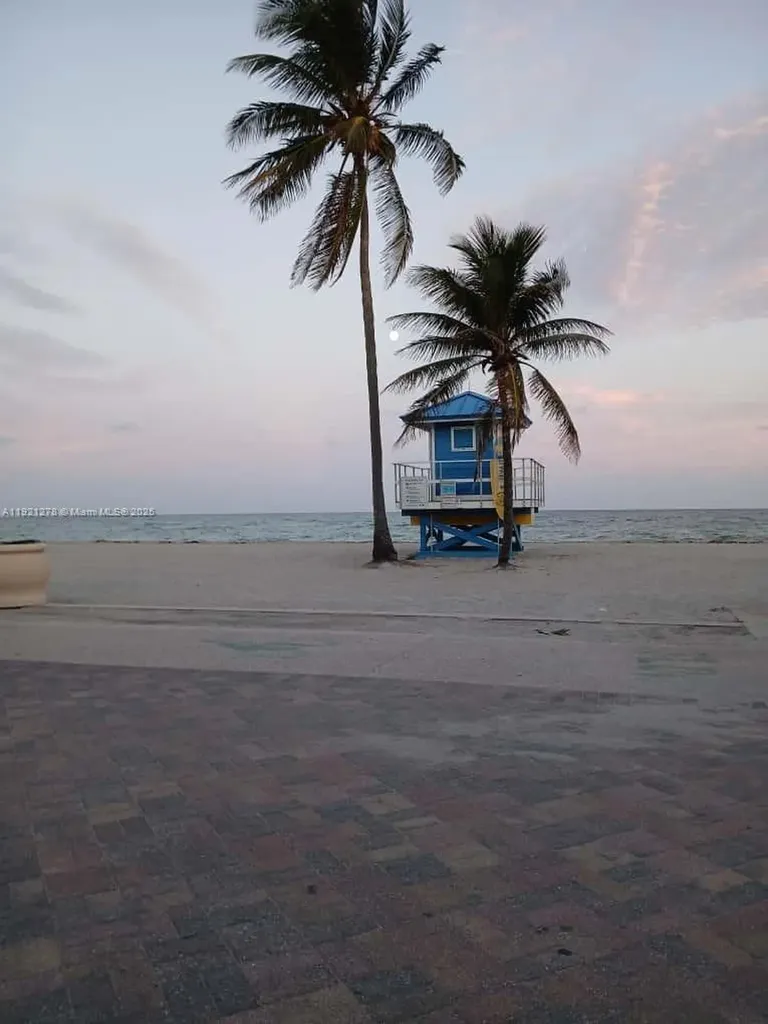 322 Nebraska Street Hollywood FL 33019