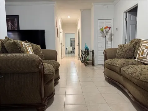3041 NW 95th Terrace Miami FL 33147