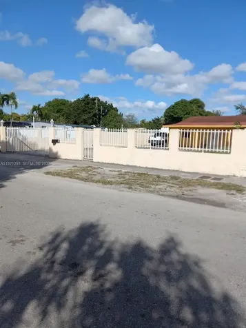 3041 NW 95th Terrace Miami FL 33147