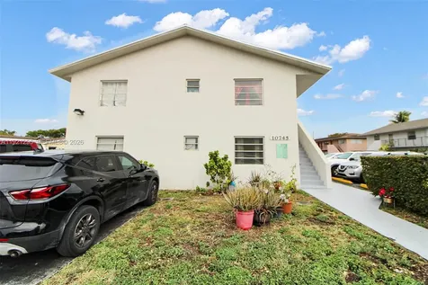 10745 SW 3rd Street Sweetwater FL 33174
