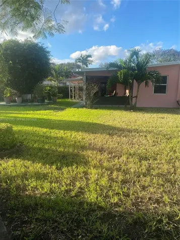 5600 SW 112th Court Miami FL 33173
