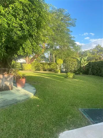 5600 SW 112th Court Miami FL 33173