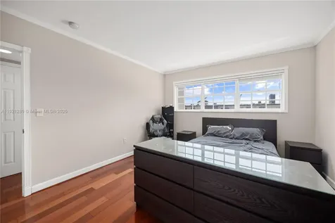 462 Golden Isles Drive Hallandale Beach FL 33009