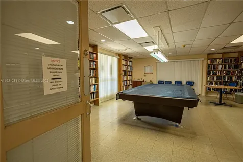 16790 NE 14th Avenue Miami FL 33162