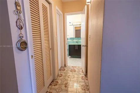 16790 NE 14th Avenue Miami FL 33162