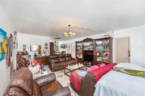 7712 NE Byron Avenue Miami Beach FL 33141