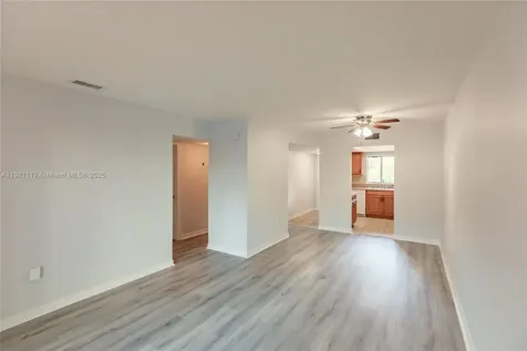 2680 Park Windsor Drive Fort Myers FL 33901