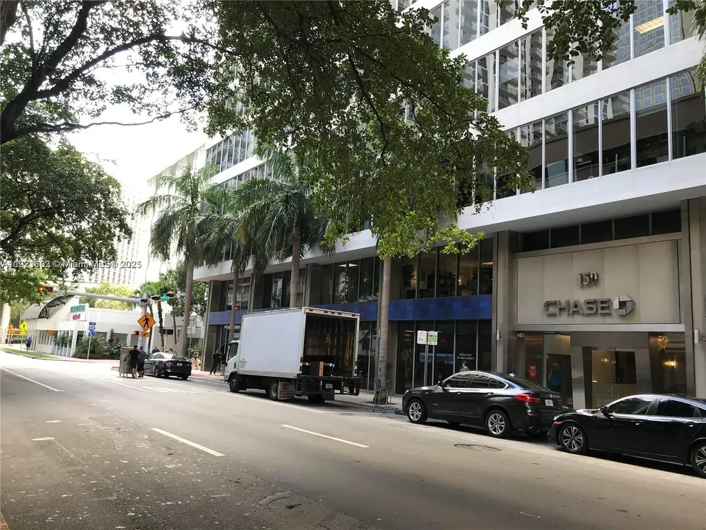 150 SE 2nd Avenue Miami FL 33131