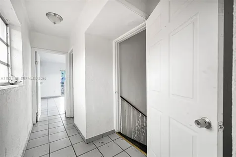2614 W 8th Court Hialeah FL 33010