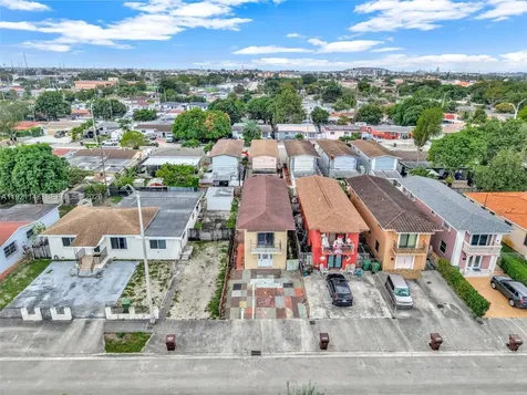 2614 W 8th Court Hialeah FL 33010