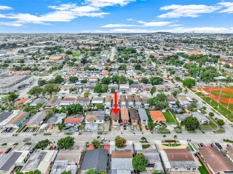 2614 W 8th Court Hialeah FL 33010