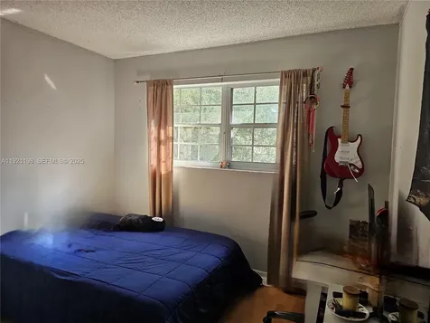 10816 SW 75th Street Miami FL 33173