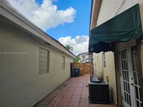 10816 SW 75th Street Miami FL 33173