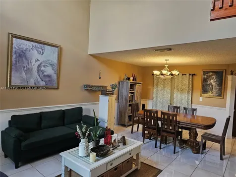 10816 SW 75th Street Miami FL 33173
