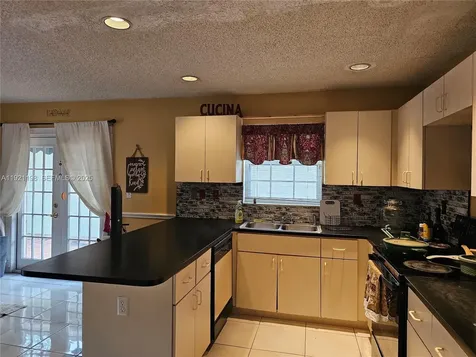 10816 SW 75th Street Miami FL 33173