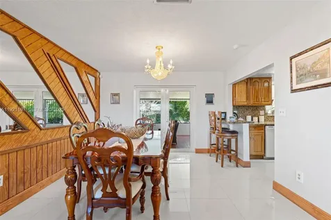 7004 SW 139th Place Miami FL 33183