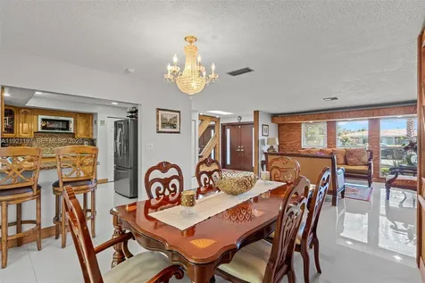 7004 SW 139th Place Miami FL 33183