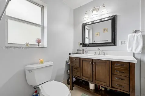 7004 SW 139th Place Miami FL 33183
