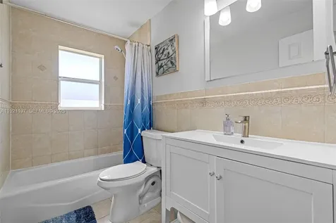 7004 SW 139th Place Miami FL 33183