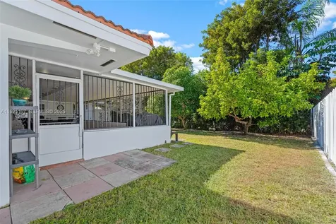 7004 SW 139th Place Miami FL 33183