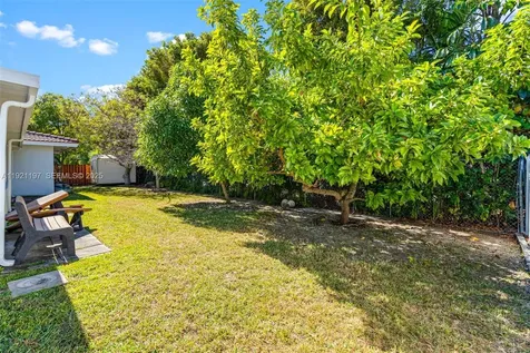 7004 SW 139th Place Miami FL 33183