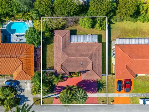 7004 SW 139th Place Miami FL 33183