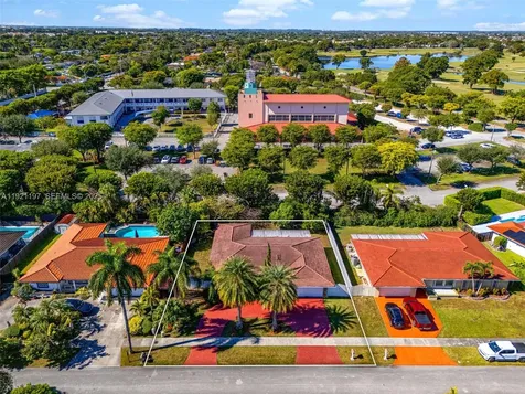 7004 SW 139th Place Miami FL 33183