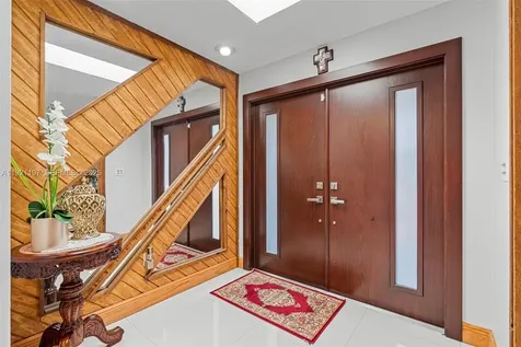 7004 SW 139th Place Miami FL 33183