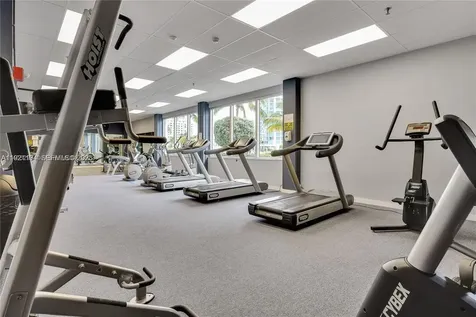 20 E Island Avenue Miami Beach FL 33139