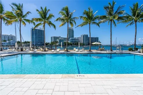 20 E Island Avenue Miami Beach FL 33139