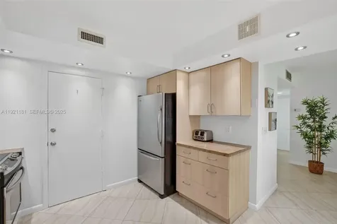 200 Diplomat Parkway Hallandale Beach FL 33009
