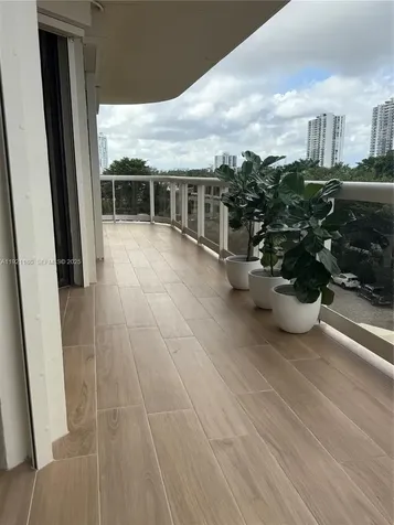 20191 E Country Club Drive Aventura FL 33180