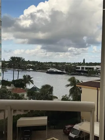 20191 E Country Club Drive Aventura FL 33180
