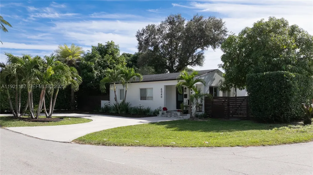 6040 SW 22nd Street Miami FL 33155