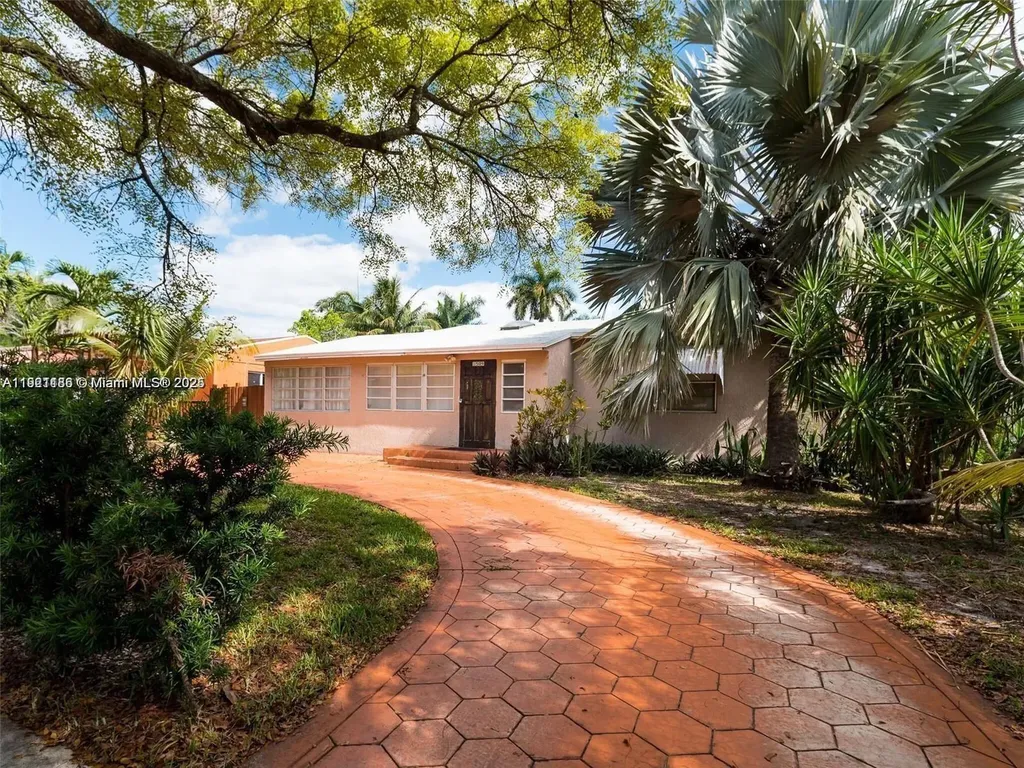 1509 Fletcher Street Hollywood FL 33020
