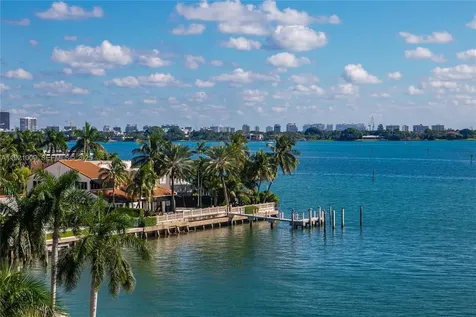 1800 NE 114th Street Miami FL 33181