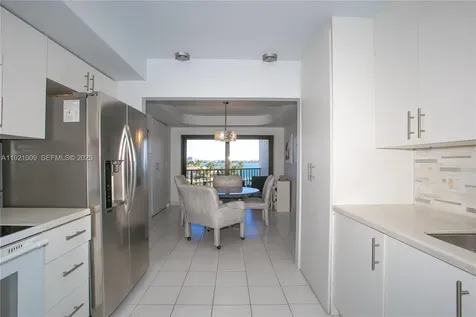 1800 NE 114th Street Miami FL 33181