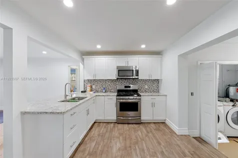 112 Milton Street Lantana FL 33462