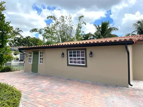 635 SW 64th Court Miami FL 33144