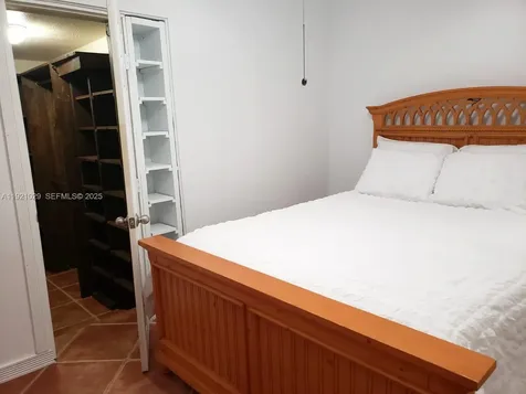 635 SW 64th Court Miami FL 33144