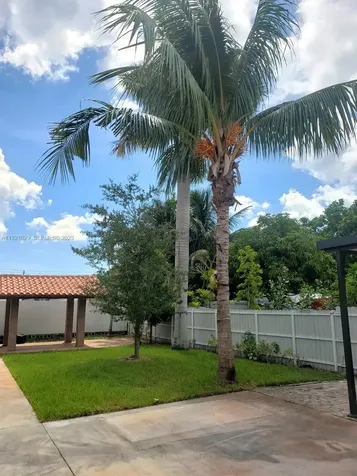 635 SW 64th Court Miami FL 33144