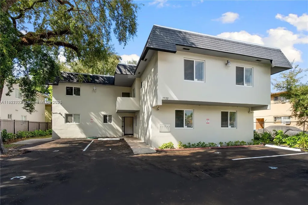 7722 NE 3rd Court Miami FL 33138