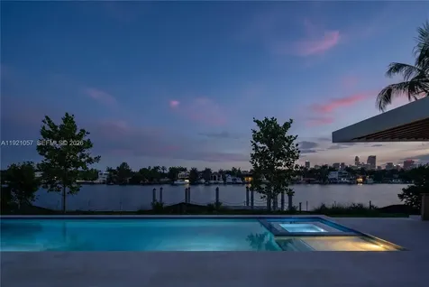 360 S Hibiscus Drive Miami Beach FL 33139