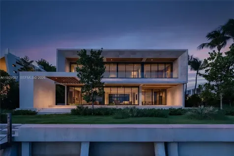 360 S Hibiscus Drive Miami Beach FL 33139