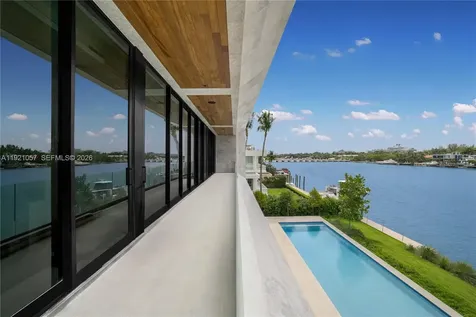 360 S Hibiscus Drive Miami Beach FL 33139