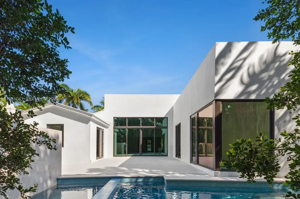 1520 W 22nd Street Miami Beach FL 33140