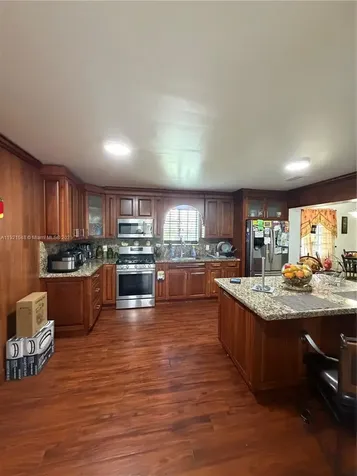 990 SW 9th Street Miami FL 33130