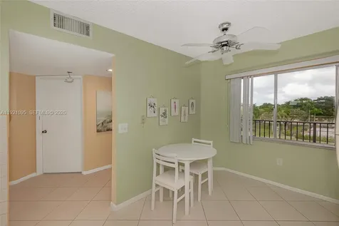 950 SW 138th Avenue Pembroke Pines FL 33027